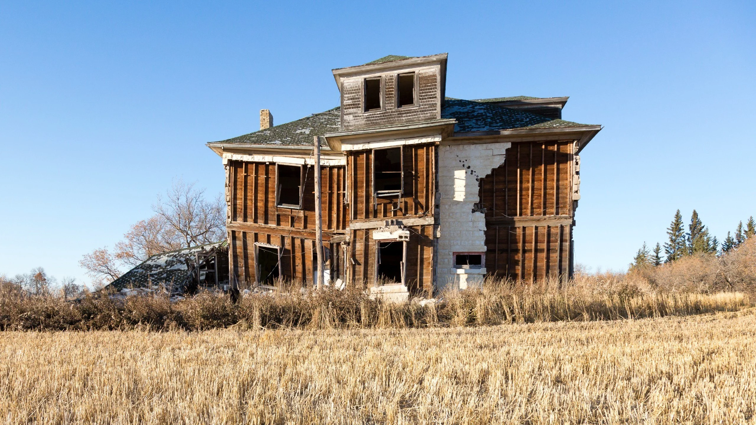 Emergence of 'Zombie HOAs': Implications for Property Control in Local Markets